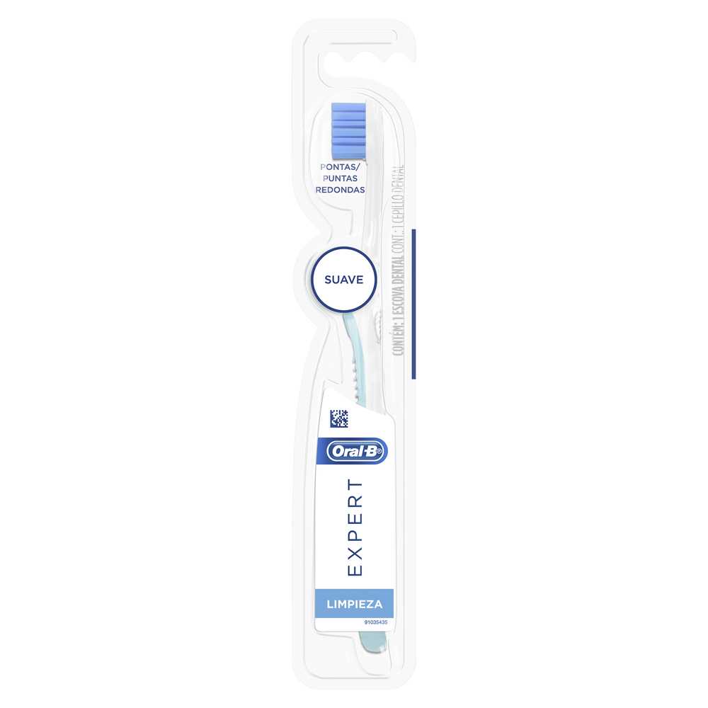 Oral-B Expert Cleaning Medium Toothbrush: Compact Head, Soft Bristles, Flexible Neck & Built-in Tongue Cleaner
